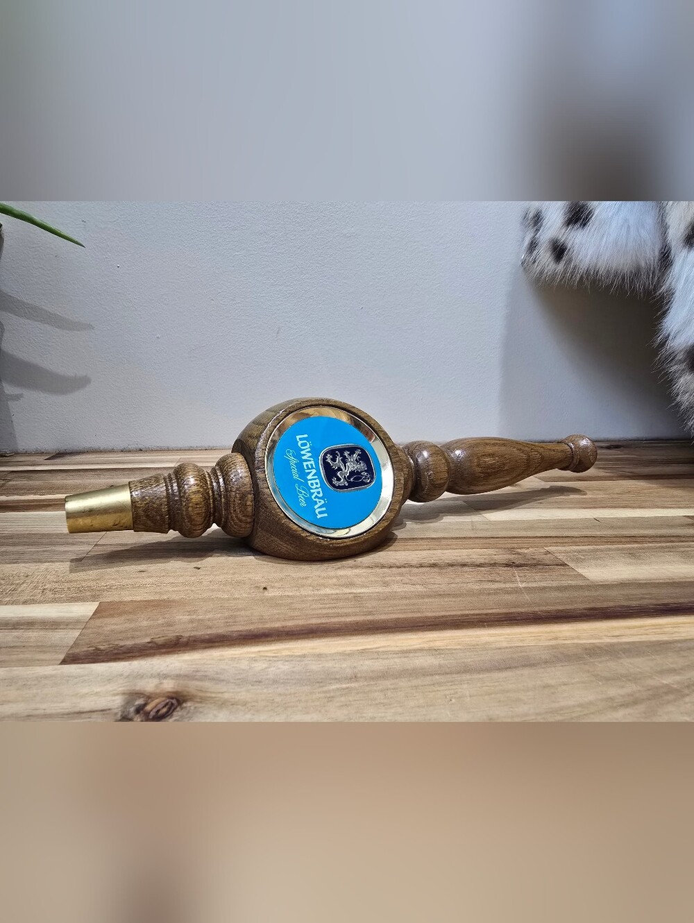 Löwenbräu Branded Tap Handle in Blue and Gold